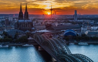 Города 379 (3840x2160) (30 обоев)